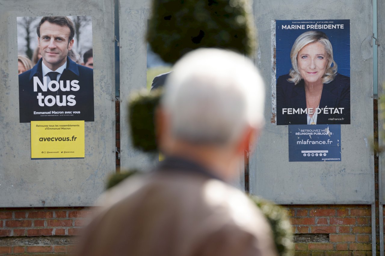 法國選戰倒數 馬克宏雷朋全力備戰電視辯論