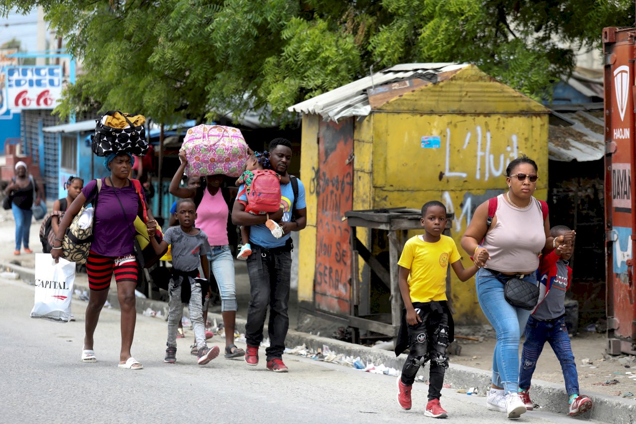 海地幫派火拼 首都居民被迫逃離家園