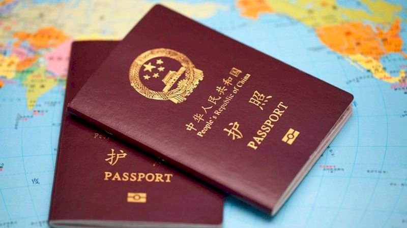 中國限制民眾出國趨嚴 機場入境直接剪護照