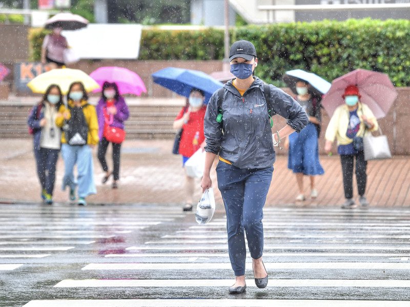晚間至15日白天為降雨空檔 北台灣明顯轉涼