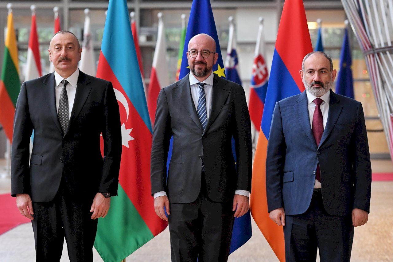 亞美尼亞亞塞拜然領袖同意 討論納卡區和平條約