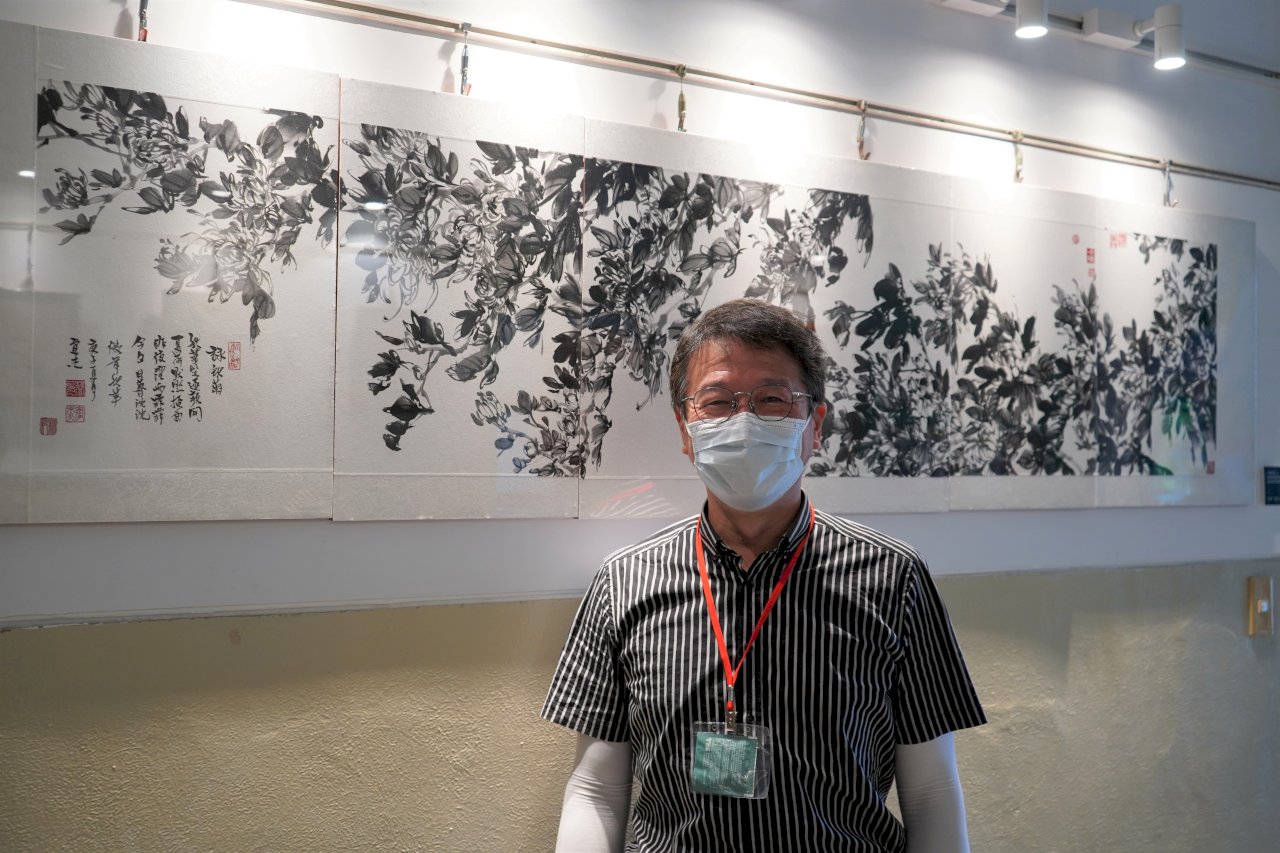 當水墨畫與日式建築相遇 走進國家廣播文物館看見嘉義在地藝術家畫展