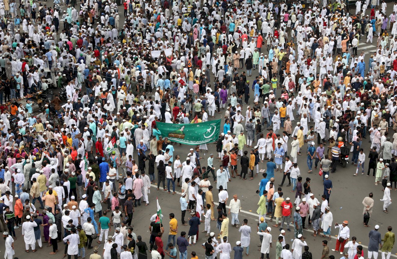 印度執政黨官員冒犯先知穆罕默德  亞洲各國穆斯林上街抗議