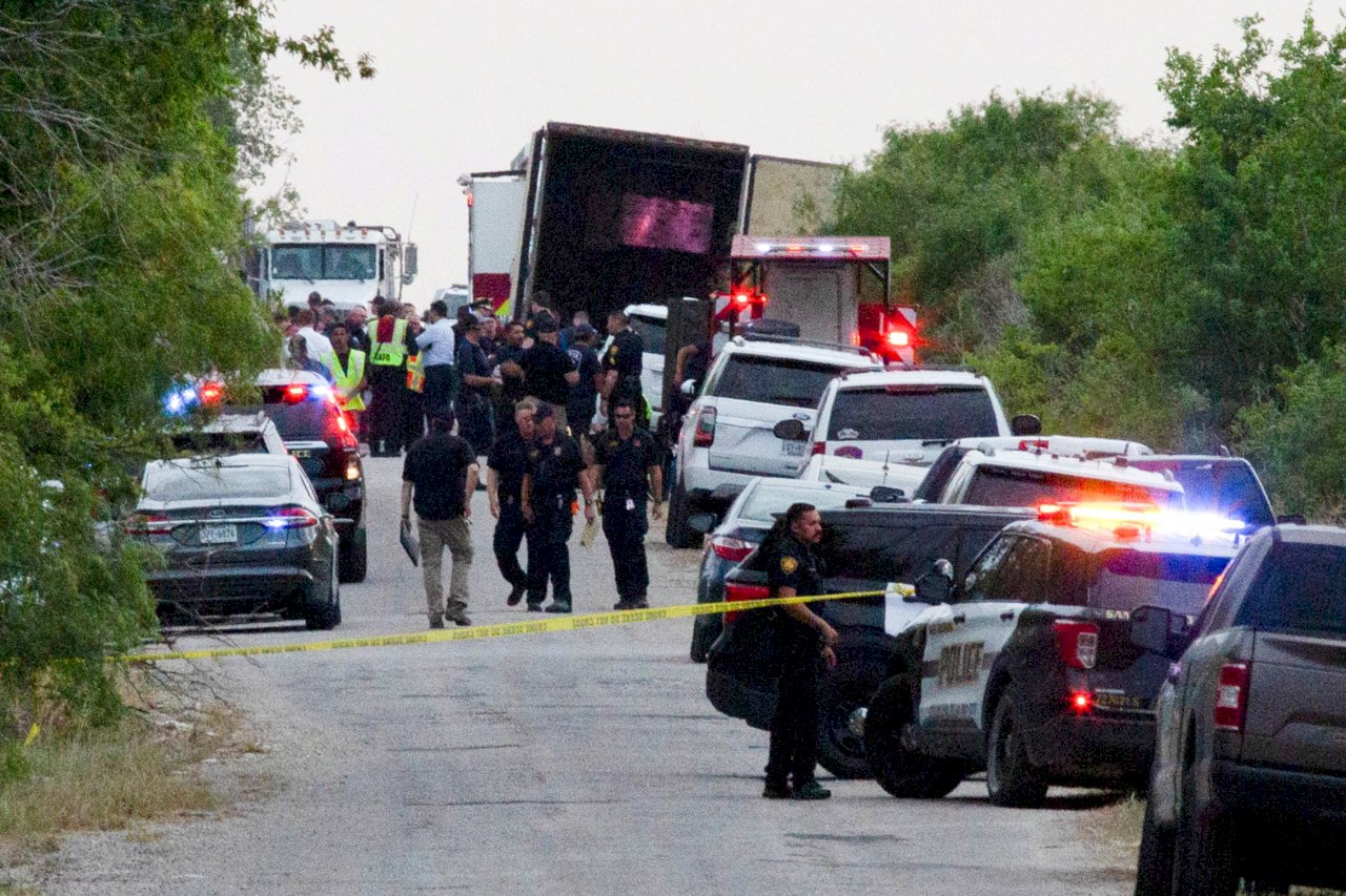 美國德州聯結車發現移民遺體 46人死亡
