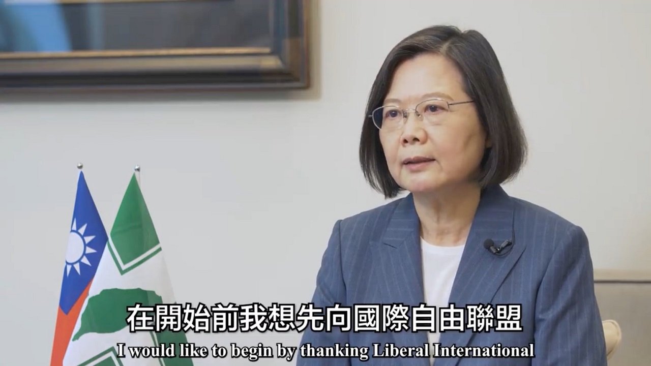 蔡英文：威權主義企圖滲透民主 台灣正面回應挑戰