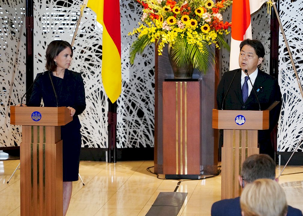 德外長：中國是全球性挑戰 師法日本保障經濟安全