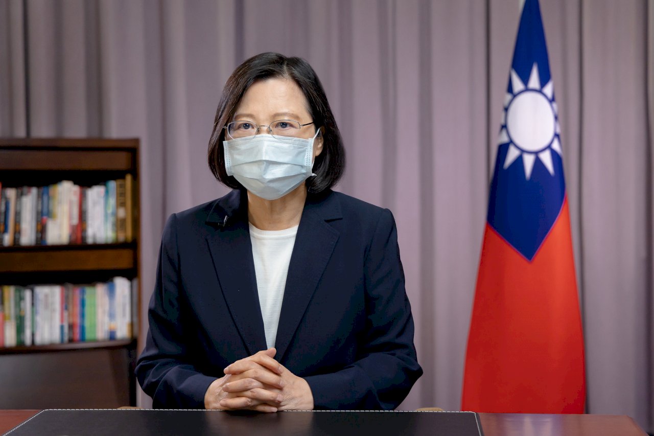 總統：嚴正要求中國理性自制 籲國際社會支持台灣