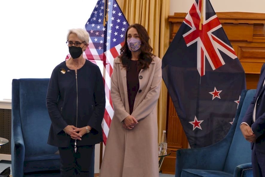 美副國務卿會晤紐西蘭總理 關切台海情勢