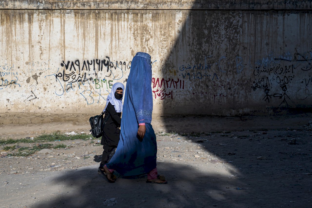 塔利班對待婦女方式 聯合國：可能違反人道罪