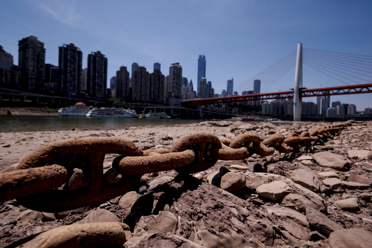 長江極端大旱  246萬人供水受影響