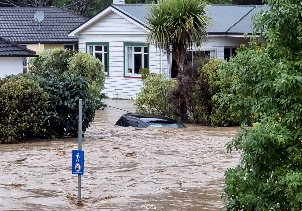 紐西蘭南島大洪水 受災城市恐需數年復原