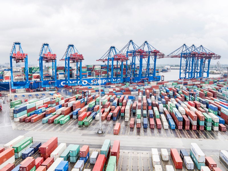 中國插旗歐盟14港口 美媒：緊鄰北約軍港