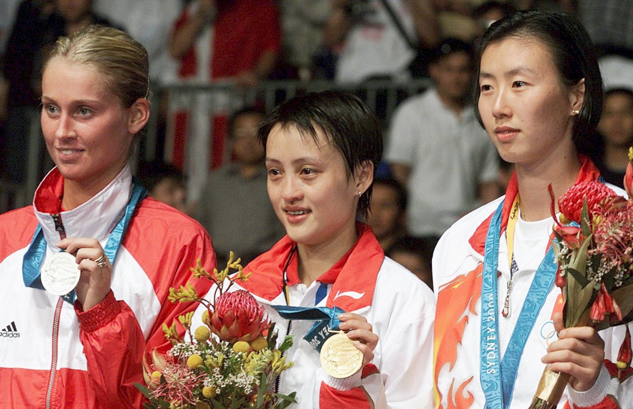葉釗穎透露 被迫放水增加中國奧運奪牌機會