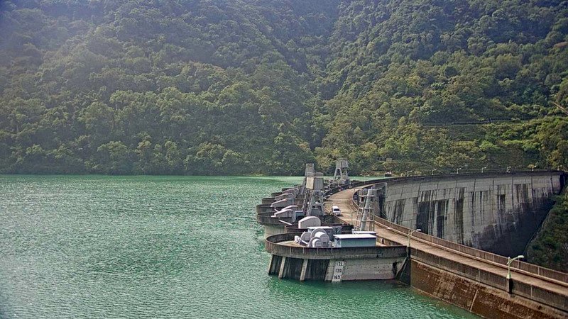 颱風讓翡翠水庫滿庫 大台北明年1月底前用水無虞