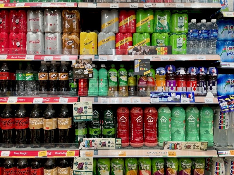 提高空瓶回收率 新加坡將推瓶罐退費制