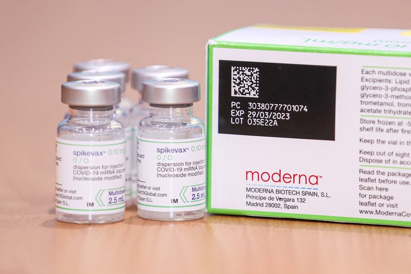第三批莫德納次世代雙價疫苗78.7萬劑 今晚抵台