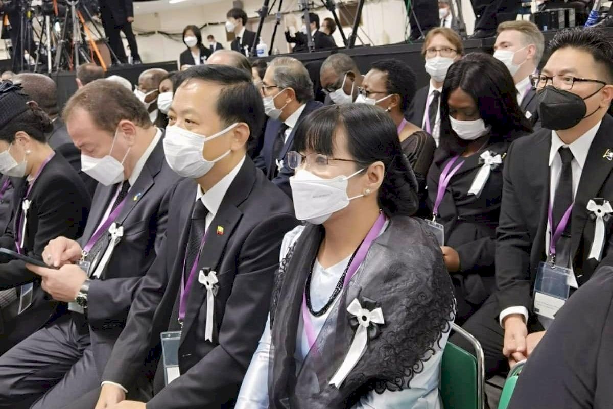 日本邀緬甸出席安倍國葬 挨批為軍政府背書
