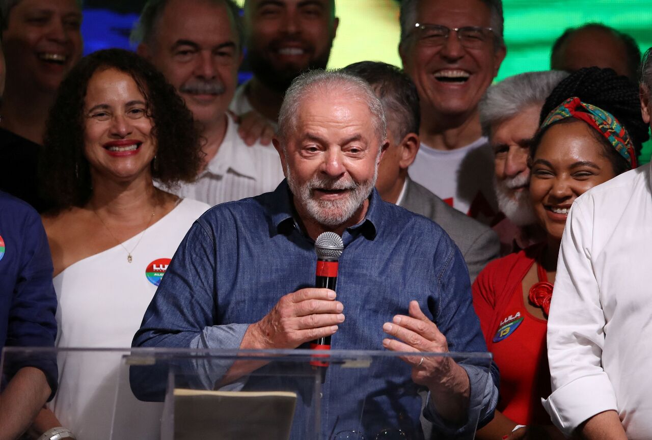 魯拉當選巴西總統 美法總統第一時間祝賀