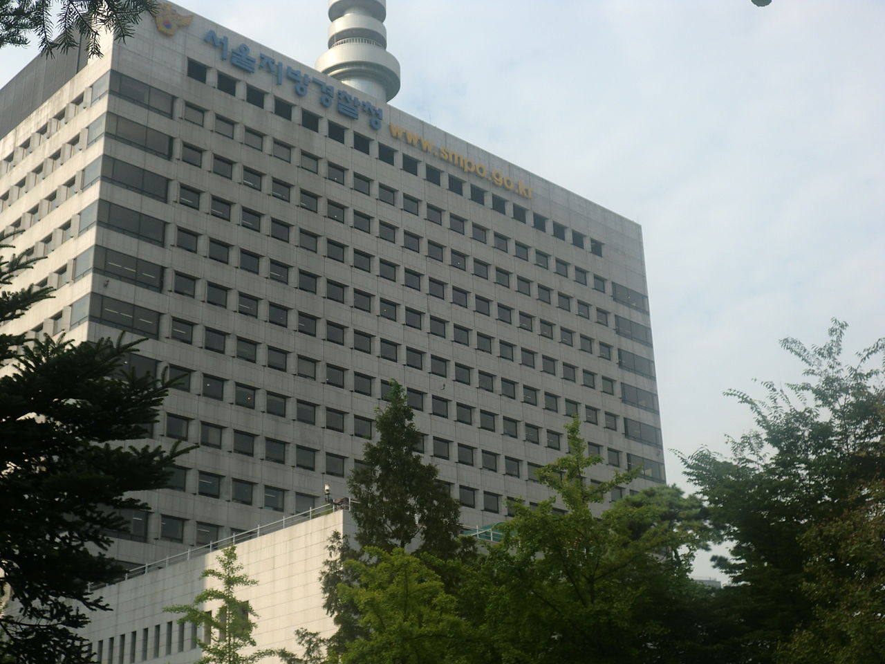 梨泰院踩踏事故疑有失職 首爾警察廳等機構遭搜查