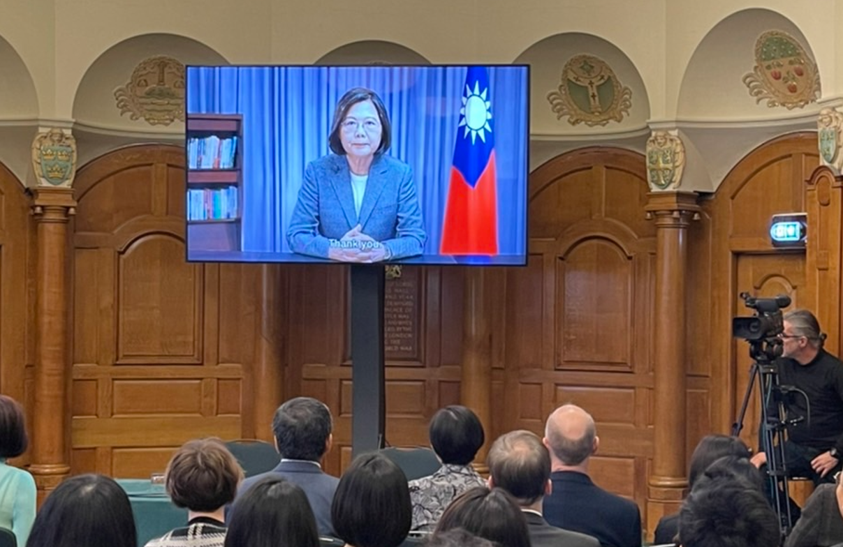 央廣倫敦台灣專場 總統宣示願助國際促媒體自由 唐鳳強調數位韌性