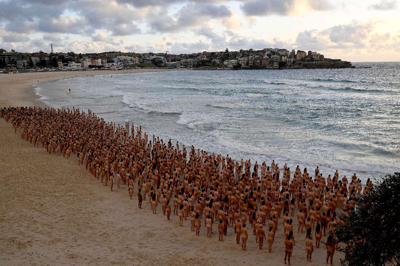提高皮膚癌認知 雪梨邦迪海灘數千人脫光光