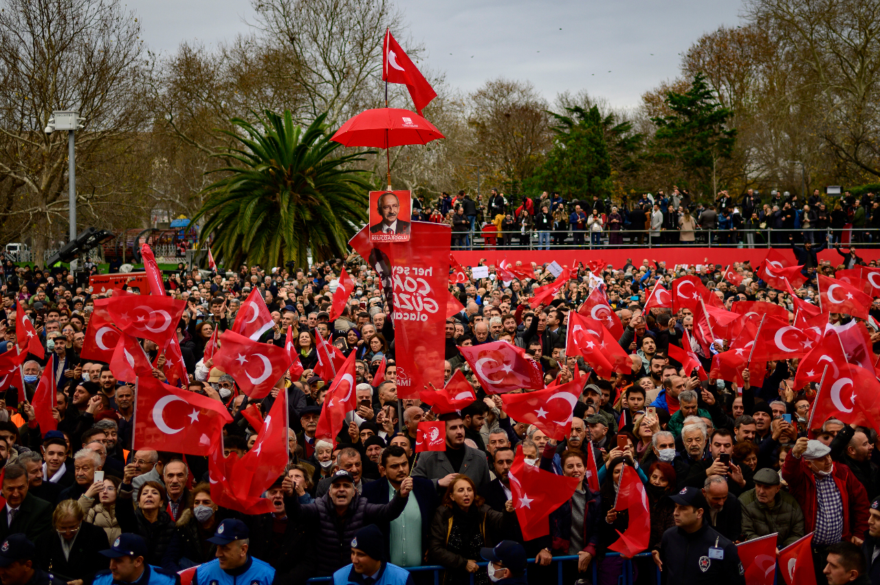 伊斯坦堡市長遭判刑無緣選總統 土耳其民眾示威