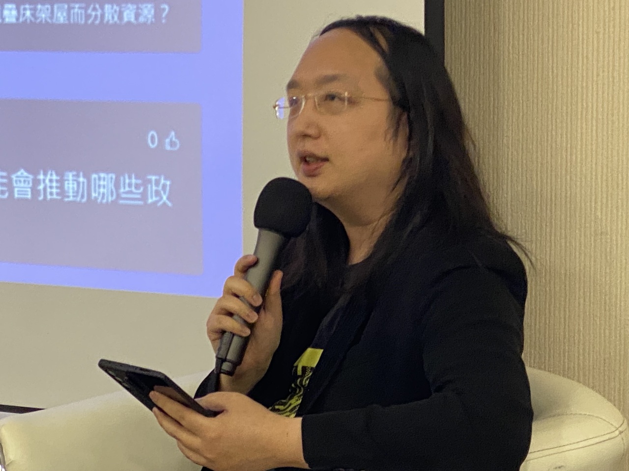 唐鳳接受路透社專訪 稱台灣準備助烏克蘭數位重建