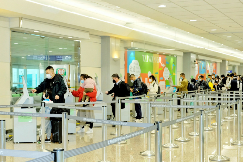 中國旅客陽性率跌破10% 機場採檢是否延長待評估