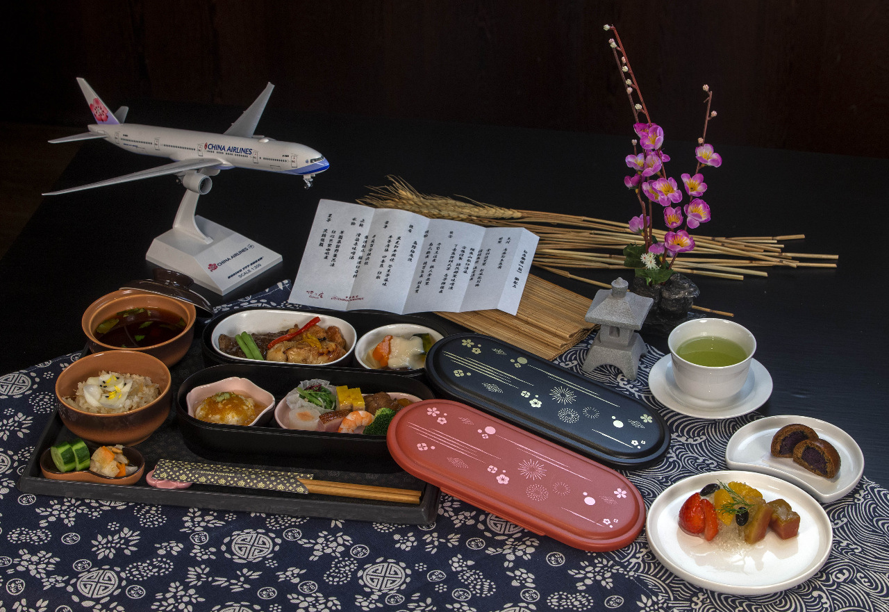 華航首推高空日本會席料理 全新餐具升級旅客體驗