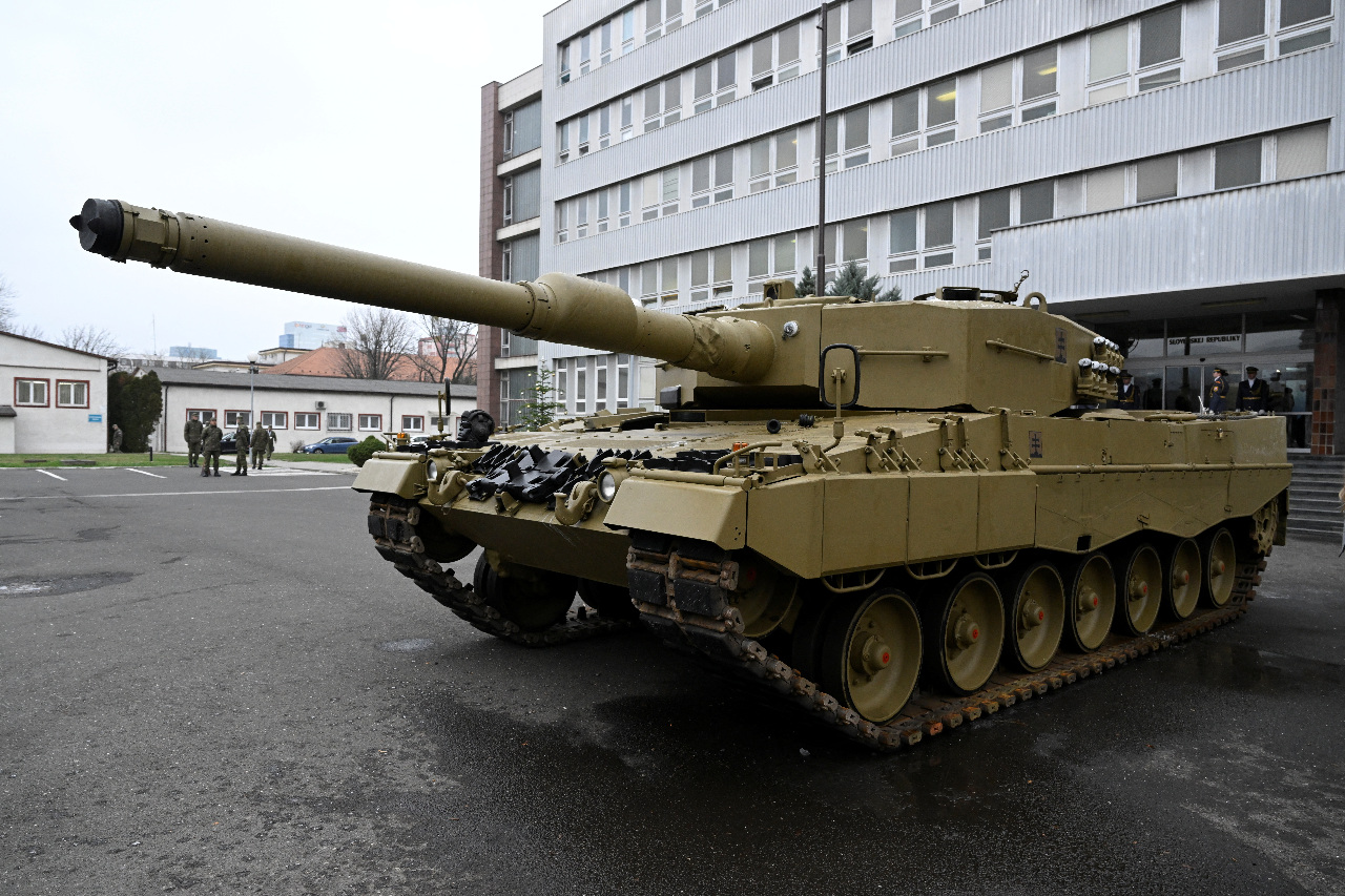 波蘭：本週將再運送10輛豹2坦克到烏克蘭