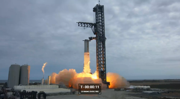 SpaceX星艦強大推進器試點火 為首次軌道飛行鋪路