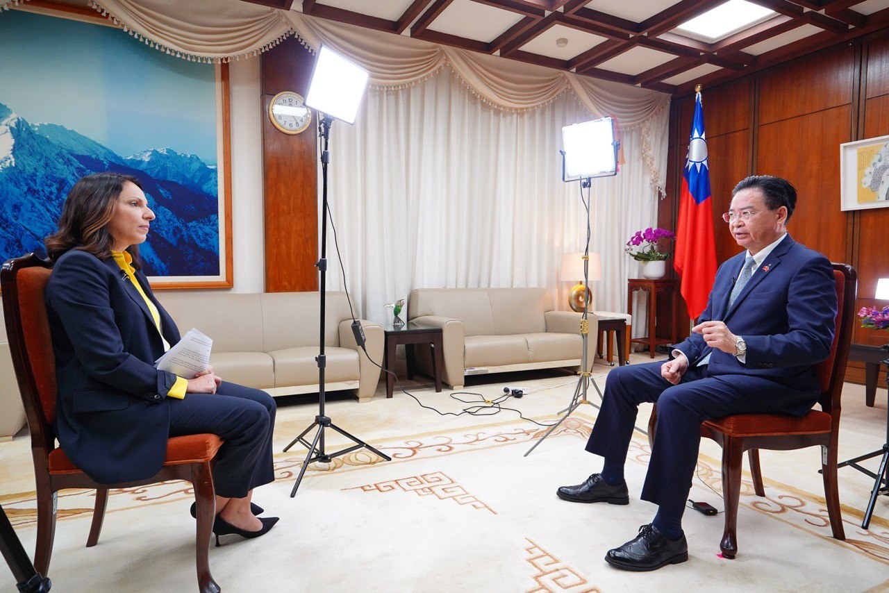 外媒專訪  吳釗燮：台灣從未放棄在對等前提下與中國對話