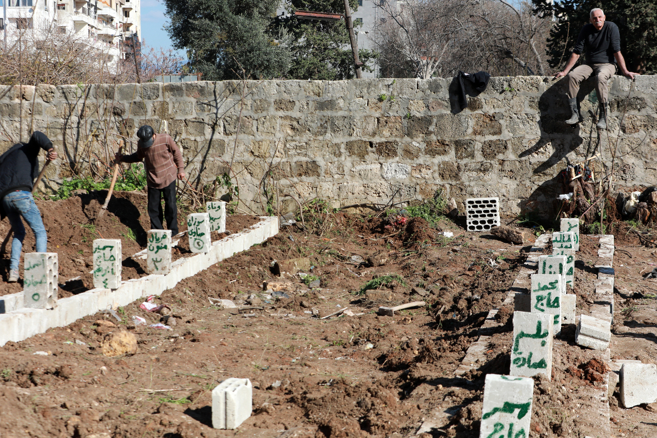 讓地震罹難者安息 敘利亞農民捐農田改建墓地