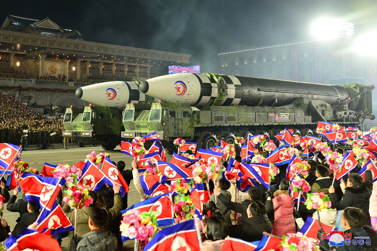 警告美國南韓軍演後 北韓發射一枚長程彈道飛彈