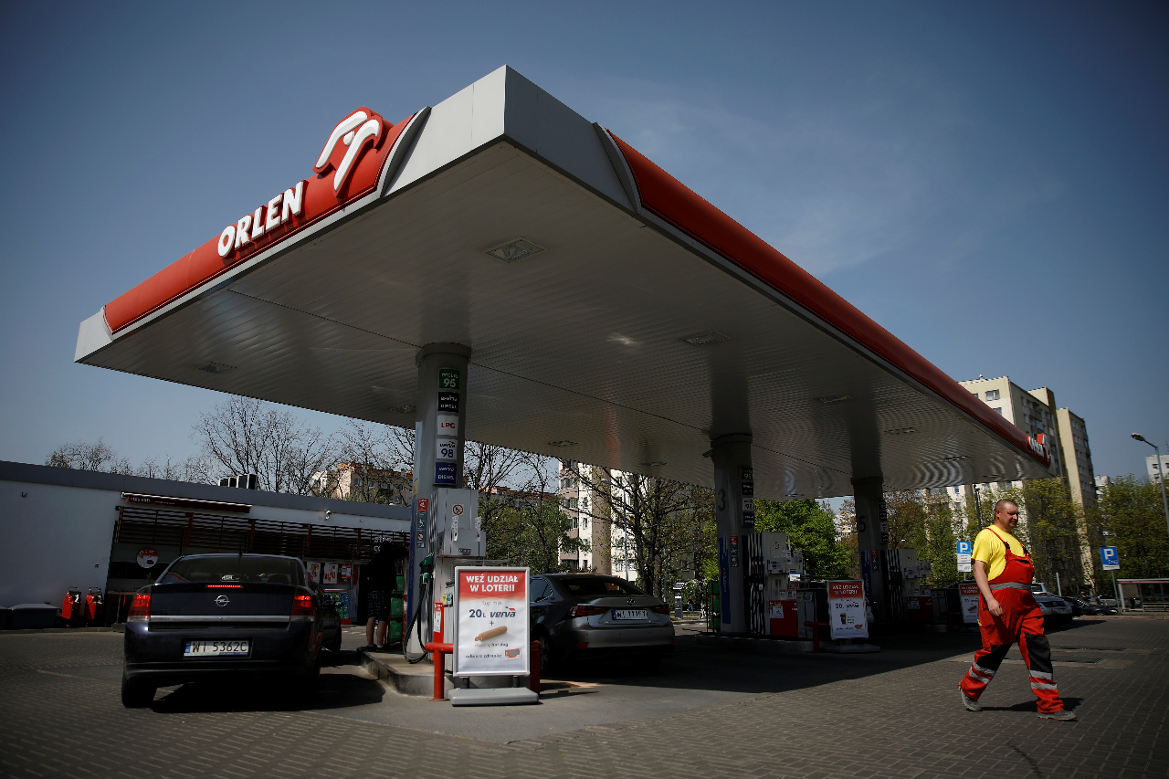 波蘭國營石油：俄停止通過管線向波蘭供應石油