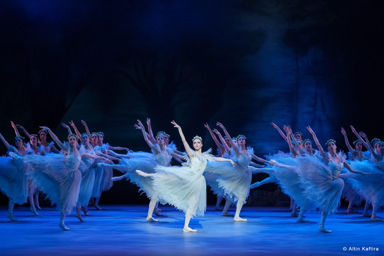 烏克蘭芭蕾舞團4月訪台  停演《天鵝湖》改跳《戰時輓歌》