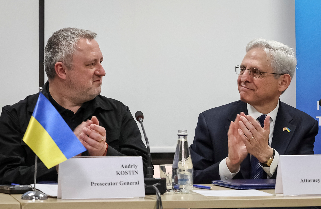 美司法部長突訪烏克蘭 誓言究責俄戰爭罪犯