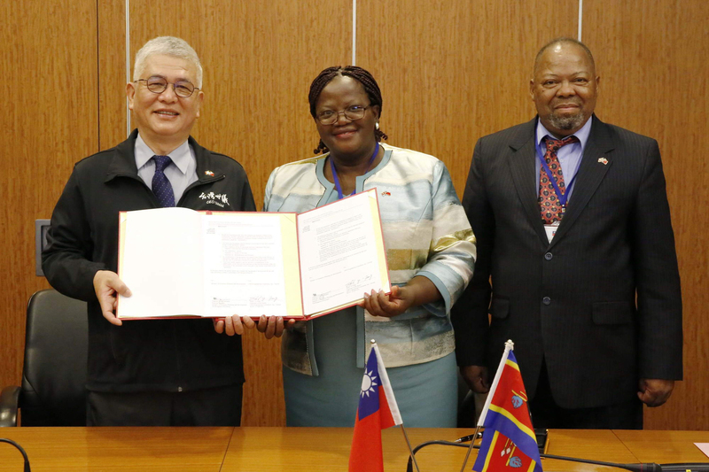 史瓦帝尼總理訪台 與台灣世曦簽訂工程諮詢合約