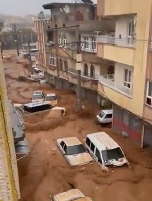 土耳其地震災區山洪暴發 至少13死