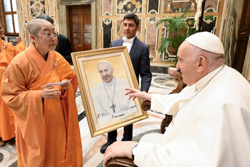 教宗接見台灣佛教訪團 共同祈願世界和平