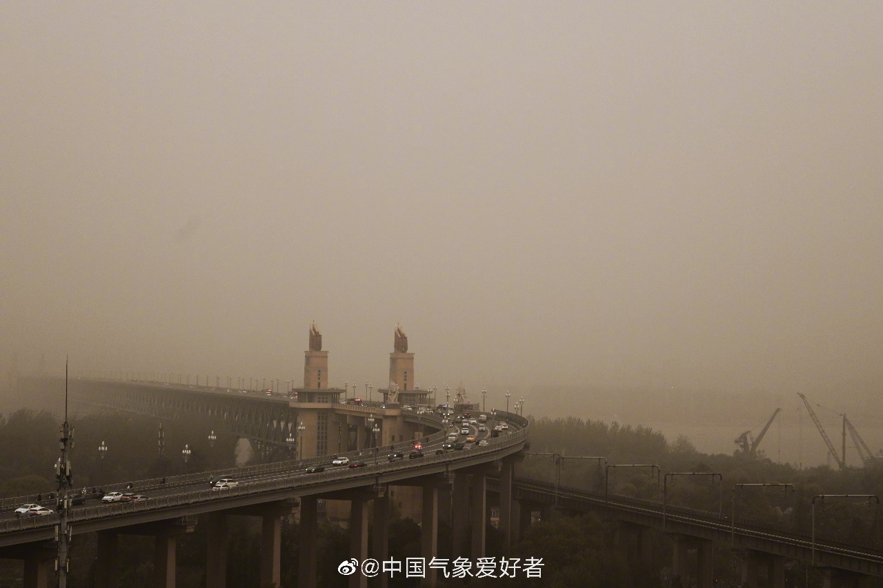中國沙塵影響南方 杭州紹興空汙嚴重