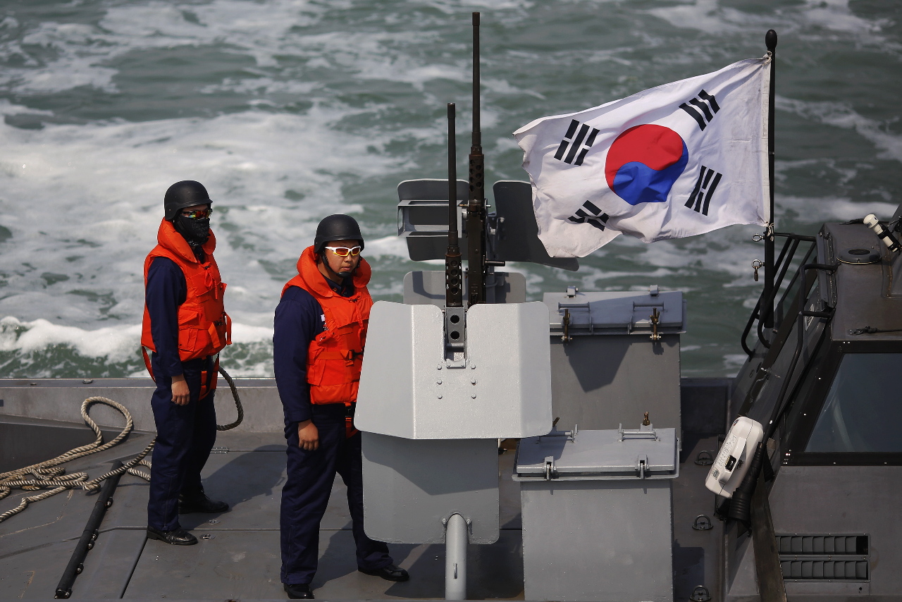 北韓船隻越過海上邊界 南韓艦艇鳴槍示警