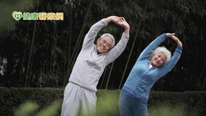 「年長者」也該動起來！美建議5類運動維持身體機能