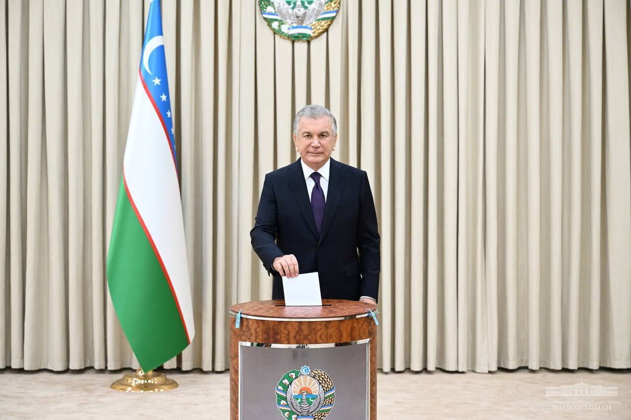 烏茲別克憲改後首次大選 現任總統贏得第三任期