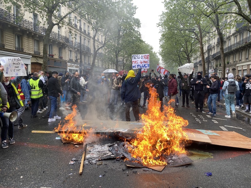法國反對派要求年改公投 憲法法院駁回