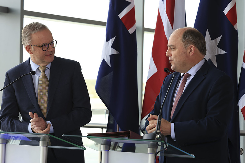 澳總理訪英核潛艦廠  重申印太安全重要性