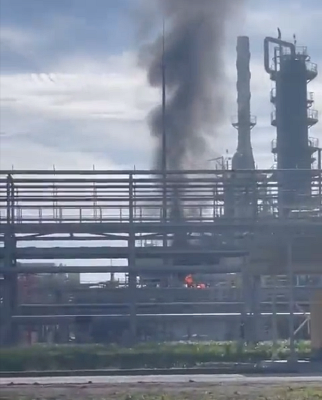 俄國南部伊爾斯基煉油廠 再遭無人機攻擊