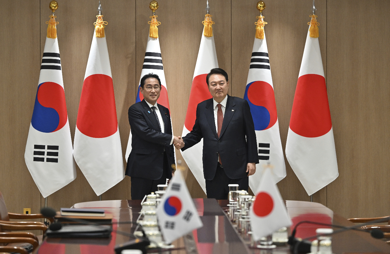 韓日領袖峰會 尹錫悅：歷史爭端不應妨礙加強合作