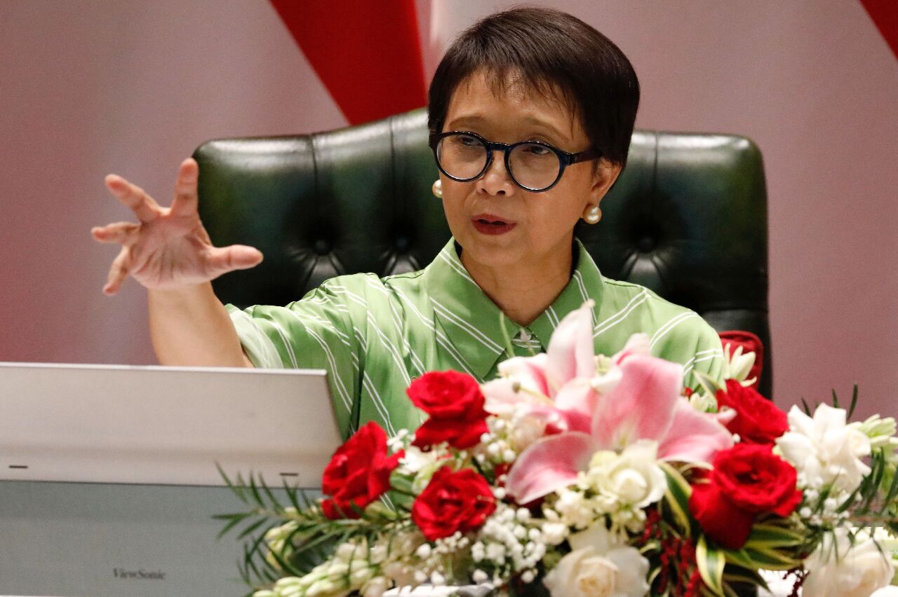 印尼外長警告核武威脅 敦促大國簽署無核協議
