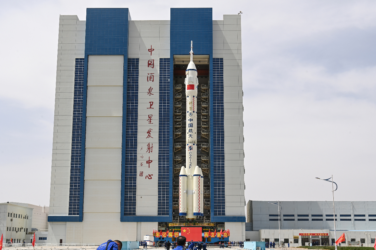 中國將發射神舟16號 首位民間太空人上太空
